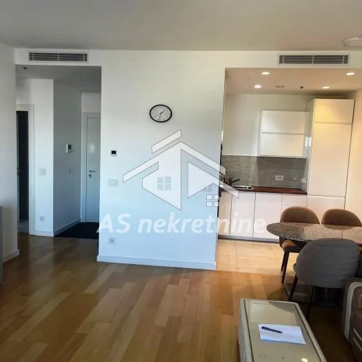 Stan Izdavanje Beograd  60 m2