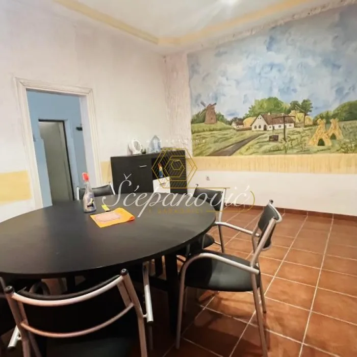 Lokal Izdavanje Temerin  202 m2