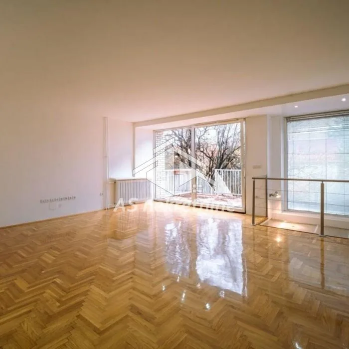 Kuća Prodaja Beograd Mirijevo 252 m2