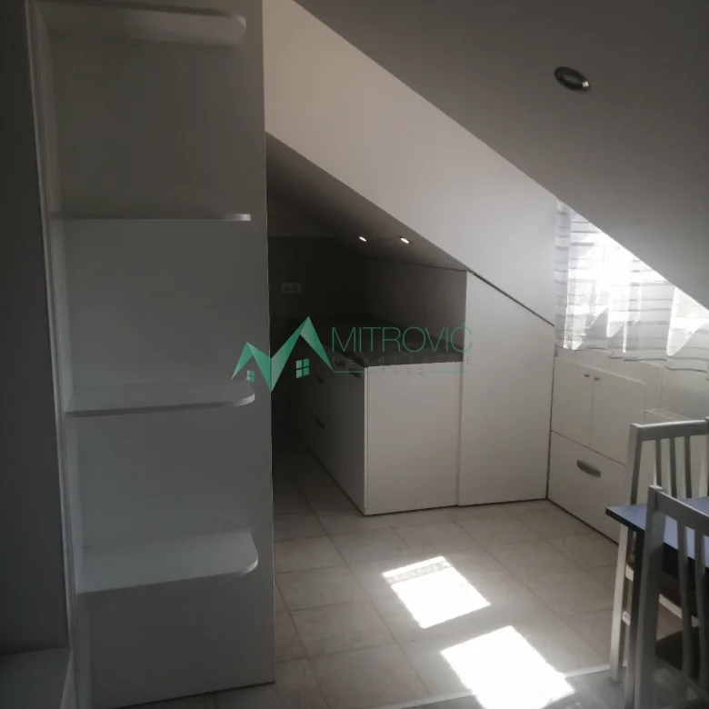 Jednoiposoban stan na prodaju, Novo Naselje, Novi Sad, 36m², 99.395 €