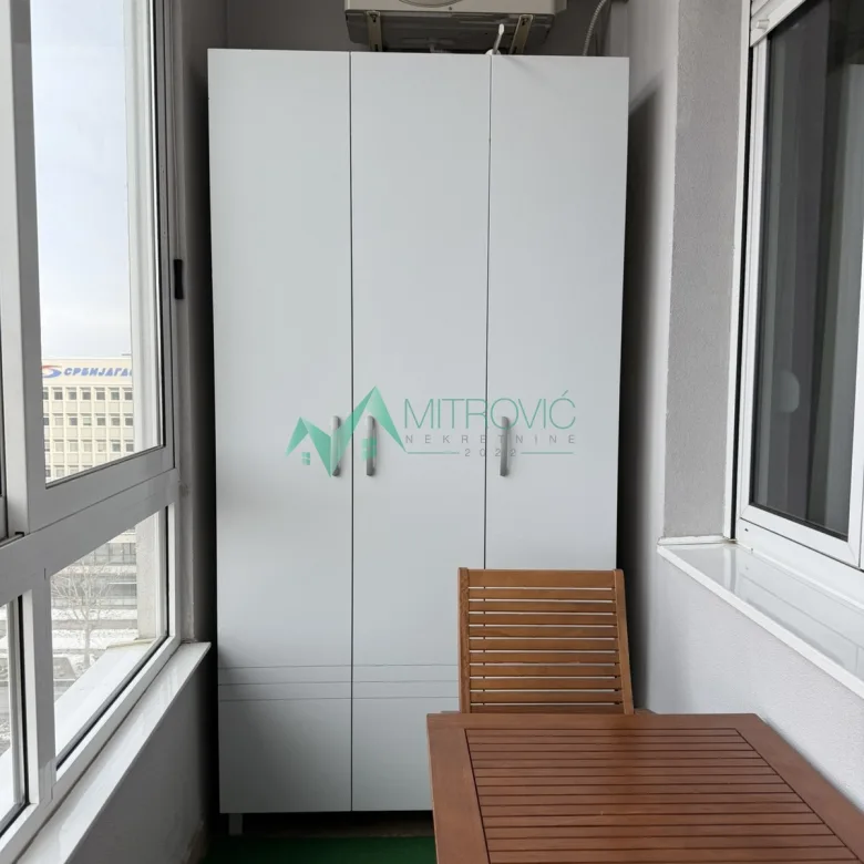 Trosoban stan na prodaju, Bulevar Oslobođenja, Novi Sad, 59m², 246.170 €