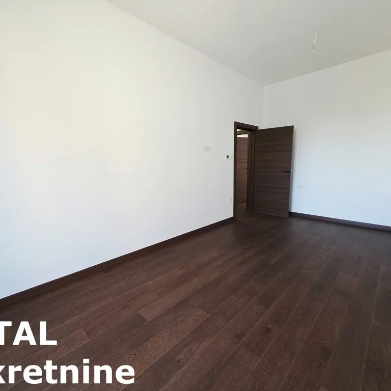 Stan Prodaja Novi Sad  125 m2