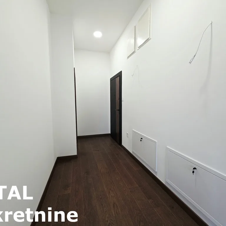 Četvorosoban stan na prodaju, Sremska Kamenica, Novi Sad, 125m², 1. sprat, 306.250 €