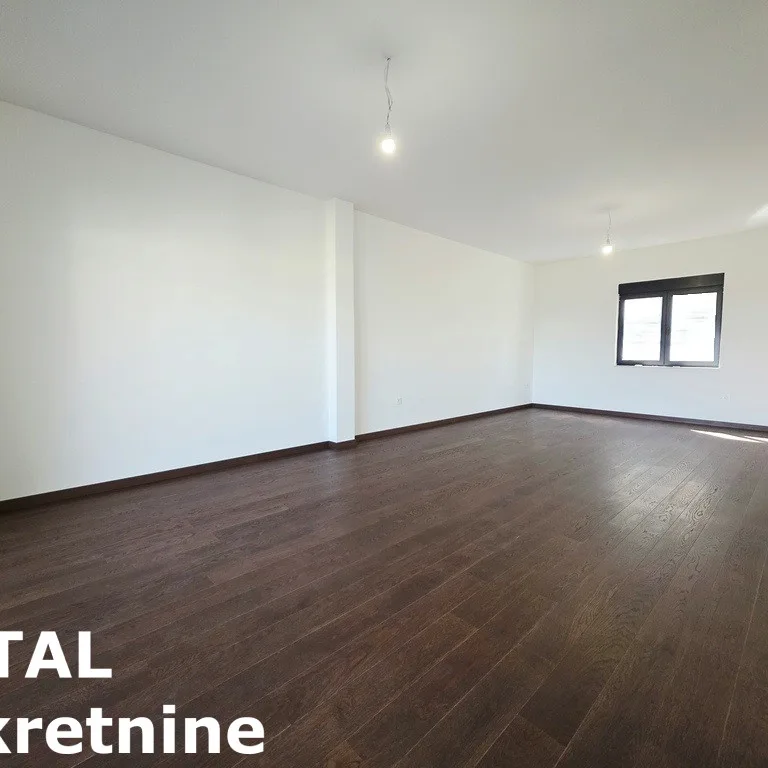 Stan Prodaja Novi Sad  154 m2