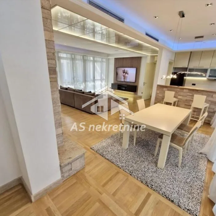 Stan Izdavanje Beograd Dedinje 148 m2