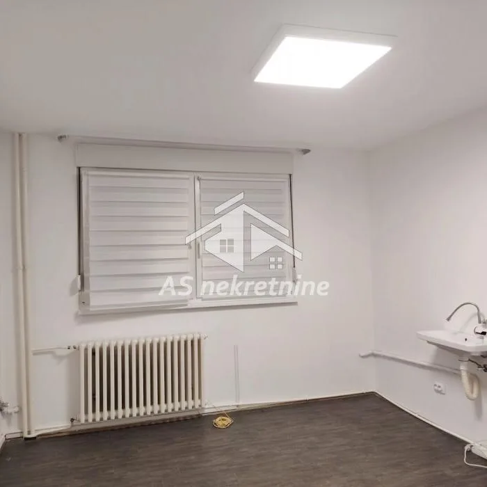 Lokal Izdavanje Beograd 27. Marta 80 m2