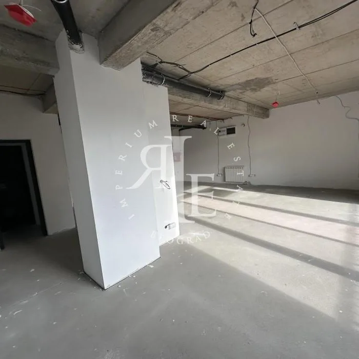 Lokal Prodaja Beograd Tošin Bunar 68 m2