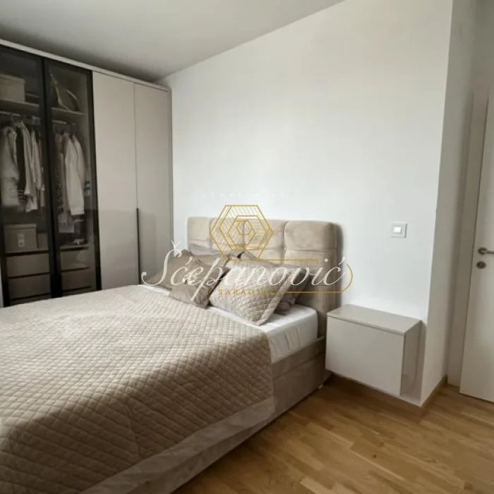 Stan Prodaja Novi Sad  127 m2