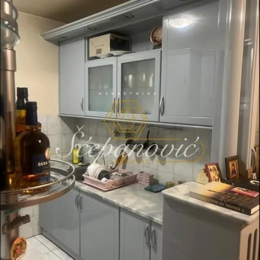 Trosoban stan na prodaju, Grbavica, Novi Sad, 91m², 240.000 €