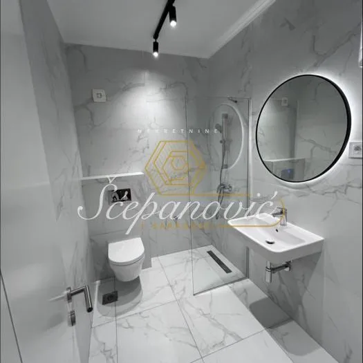 Stan Prodaja Novi Sad  44 m2