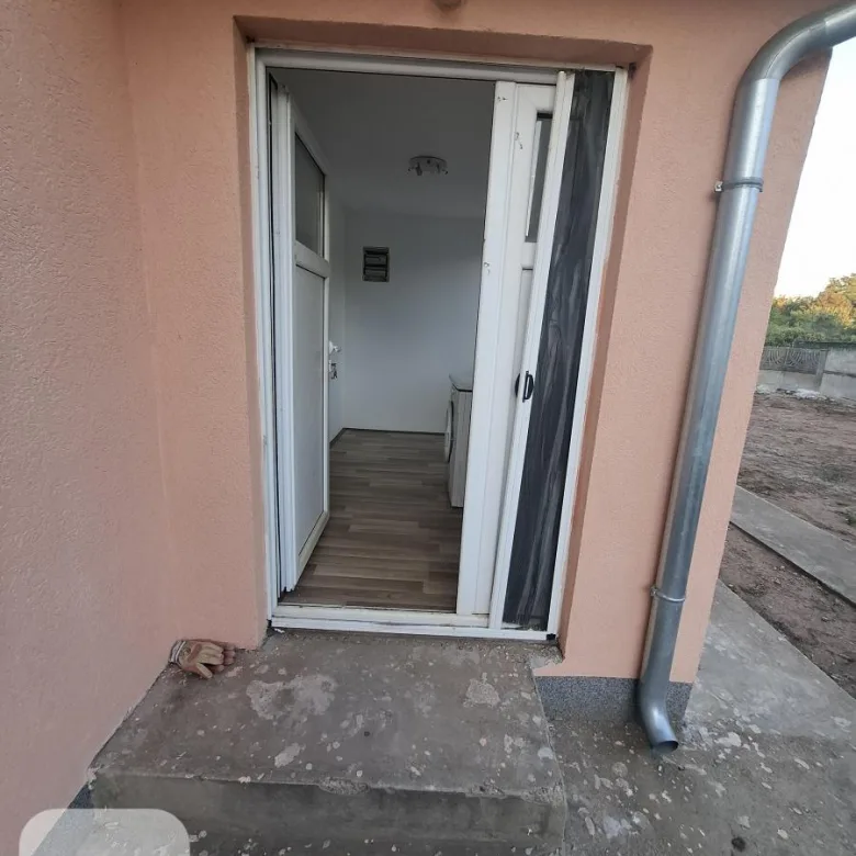 Kuća Prodaja Paraćin  72 m2