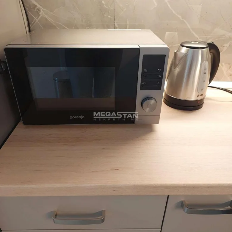 Dvosoban stan za izdavanje, Blok 64, Beograd, 46m², 1.000 €/mes