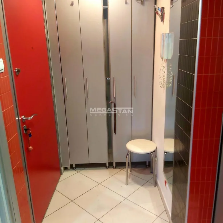 Troiposoban stan za izdavanje, Denkova Bašta, Beograd, 99m², 1.100 €/mes