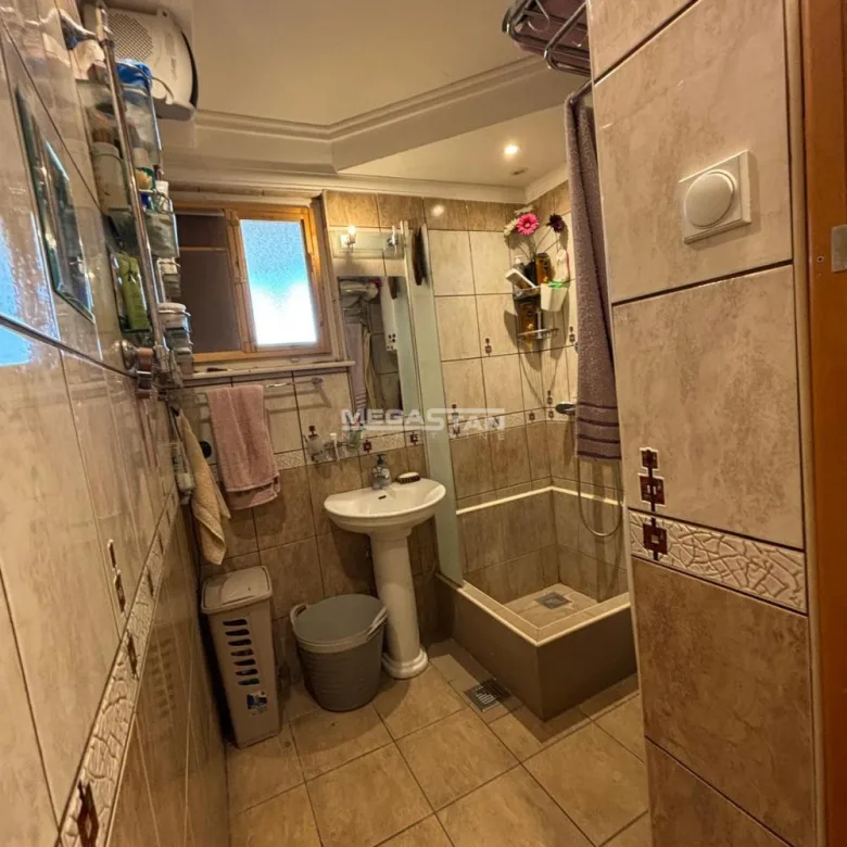 Stan Izdavanje Beograd Blok 63 68 m2