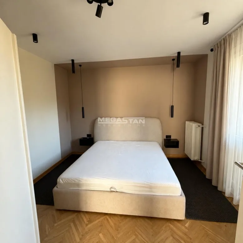 Stan Izdavanje Beograd Dorćol 67 m2