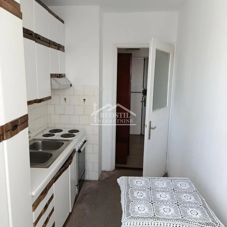 Stan Prodaja Beograd Ruzveltova 33 m2