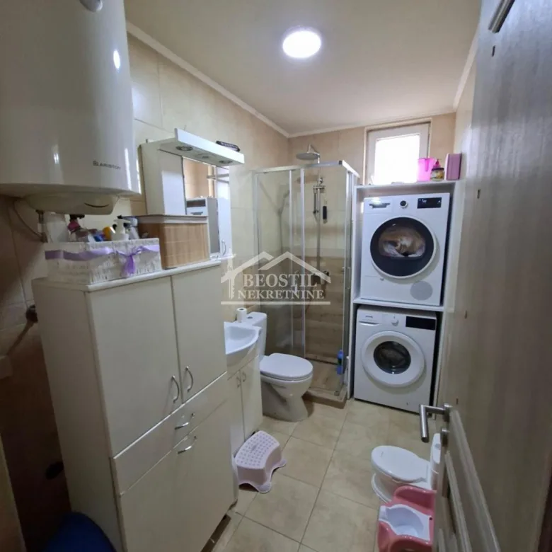 Dvoiposoban stan na prodaju, Gornji Grad, Beograd, 62m², 217.000 €