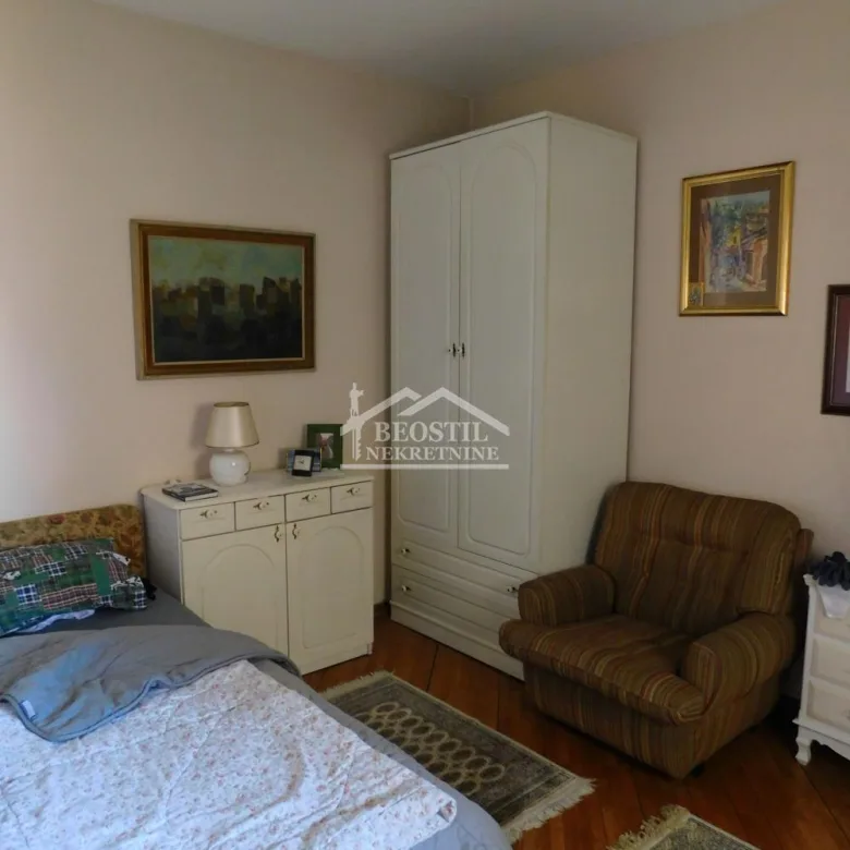 Četvorosoban stan na prodaju, Beograd Centar, Beograd, 93m², 492.000 €