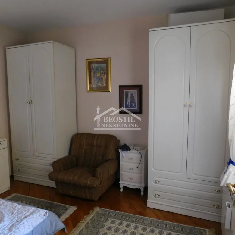 Četvorosoban stan na prodaju, Beograd Centar, Beograd, 93m², 492.000 €