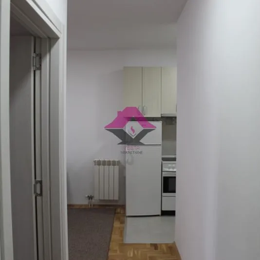 Dvosoban stan za izdavanje, Krnjača, Beograd, 48m², 400 €/mes