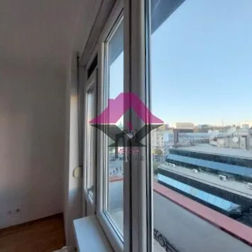 Stan Izdavanje Beograd Dom Omladine 85 m2
