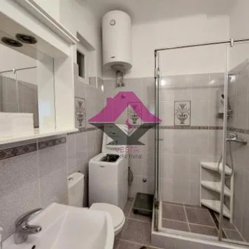 Troiposoban stan za izdavanje, Dom Omladine, Beograd, 85m², 1.300 €/mes