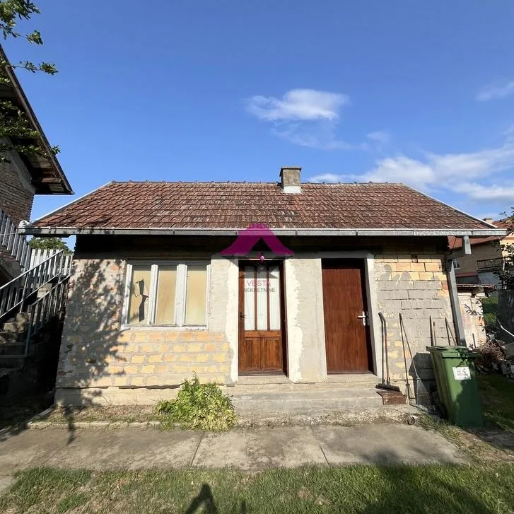 Kuća Prodaja Novi Sad  200 m2