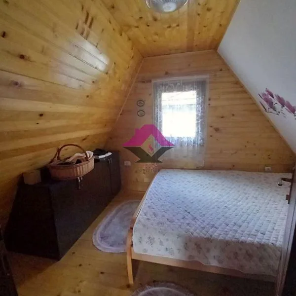 Kuća na prodaju, Centar, Kopaonik, 133m², 205.000 €