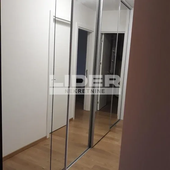 Stan Izdavanje Beograd Crveni Krst 70 m2