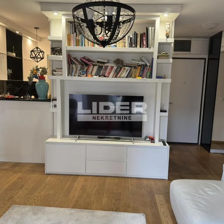 Stan Izdavanje Beograd Crveni Krst 70 m2