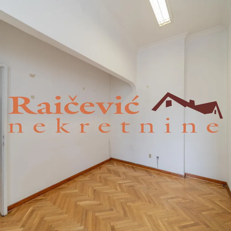 Višesoban stan za izdavanje, Centar, Beograd, 150m², 2.000 €/mes