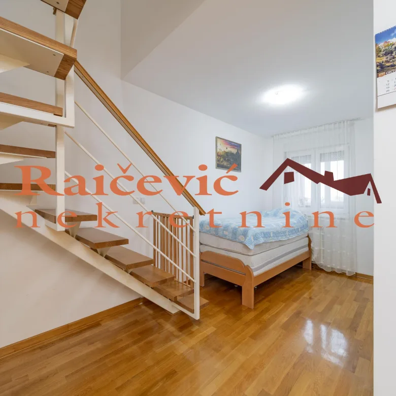 Trosoban stan na prodaju, Đeram Pijaca, Beograd, 110m², 375.000 €