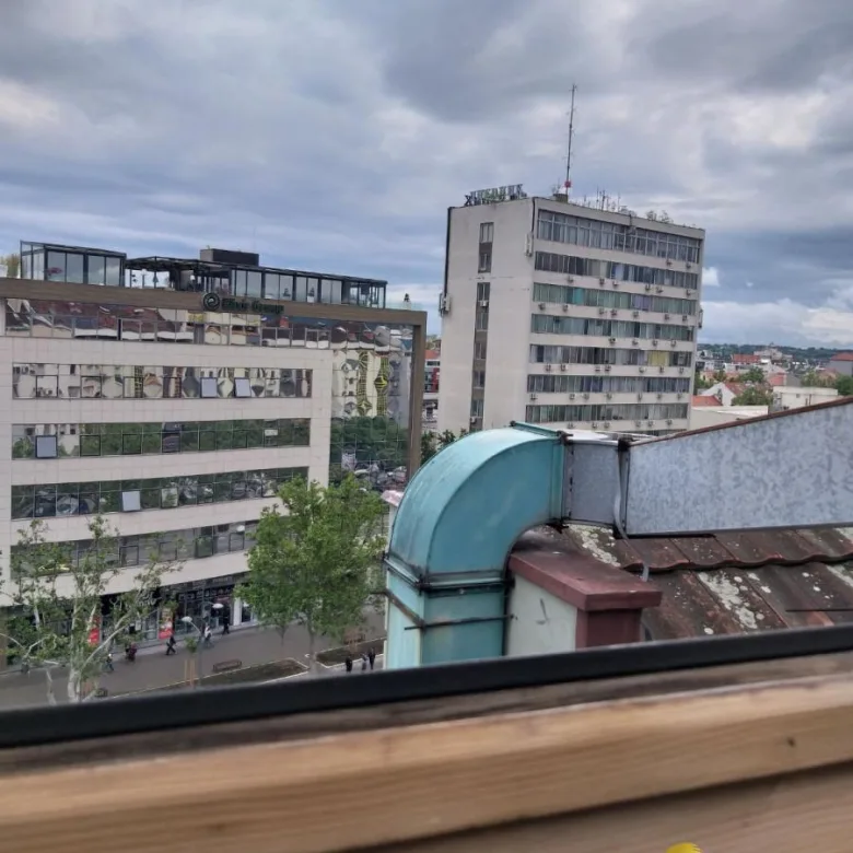 Stan Izdavanje Novi Sad  25 m2