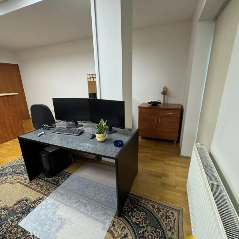 Stan Izdavanje Novi Sad  37 m2