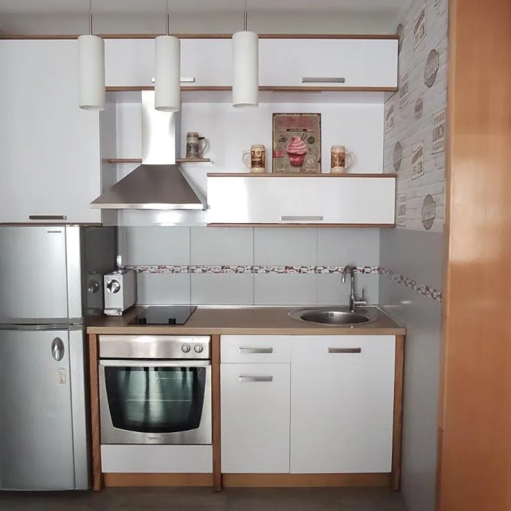 Stan Izdavanje Novi Sad  45 m2