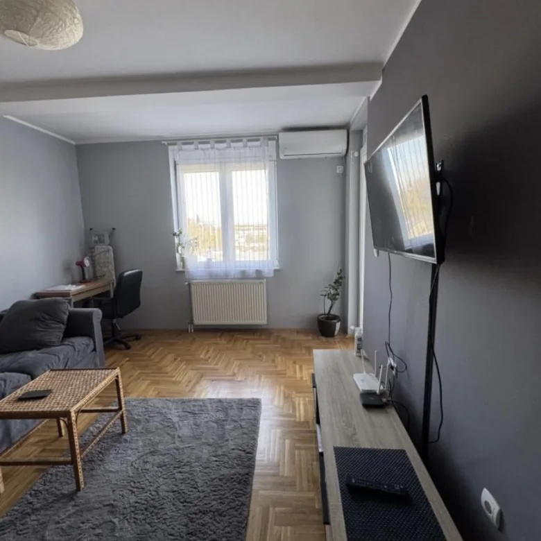 Jednoiposoban stan na prodaju, Železnička Stanica, Novi Sad, 42m², 129.780 €