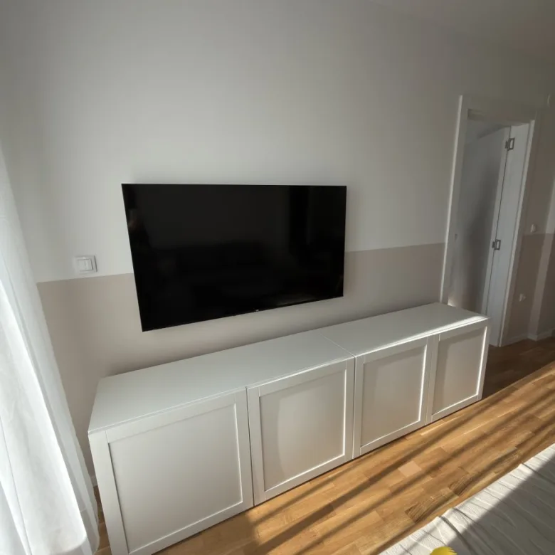 Stan Izdavanje Novi Sad  46 m2