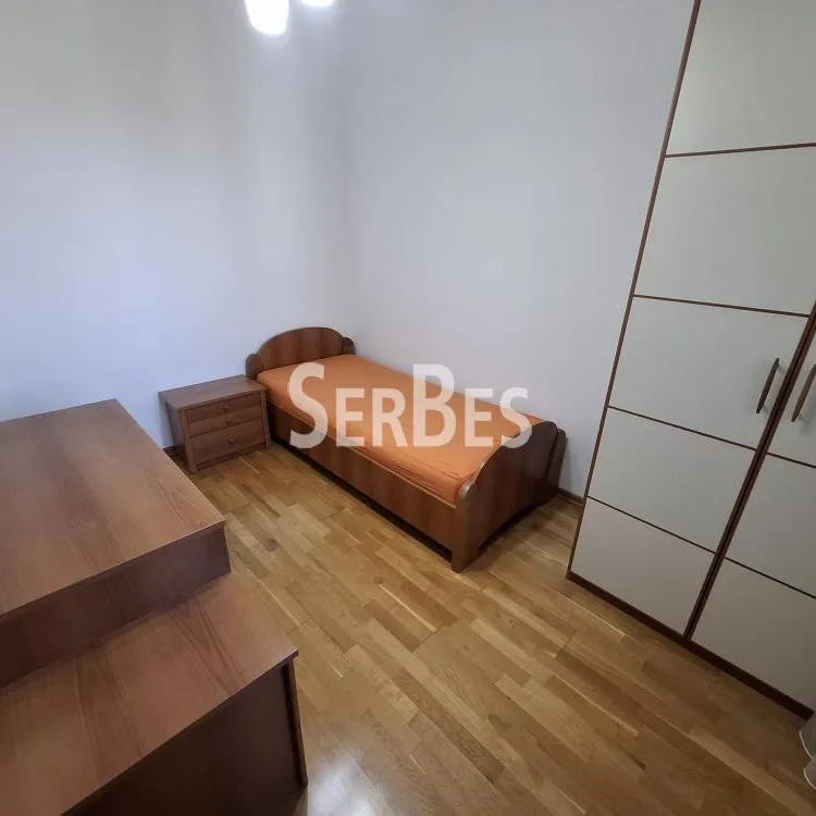 Trosoban stan na prodaju, Bulevar Oslobođenja, Novi Sad, 59m², 7. sprat, 246.170 €