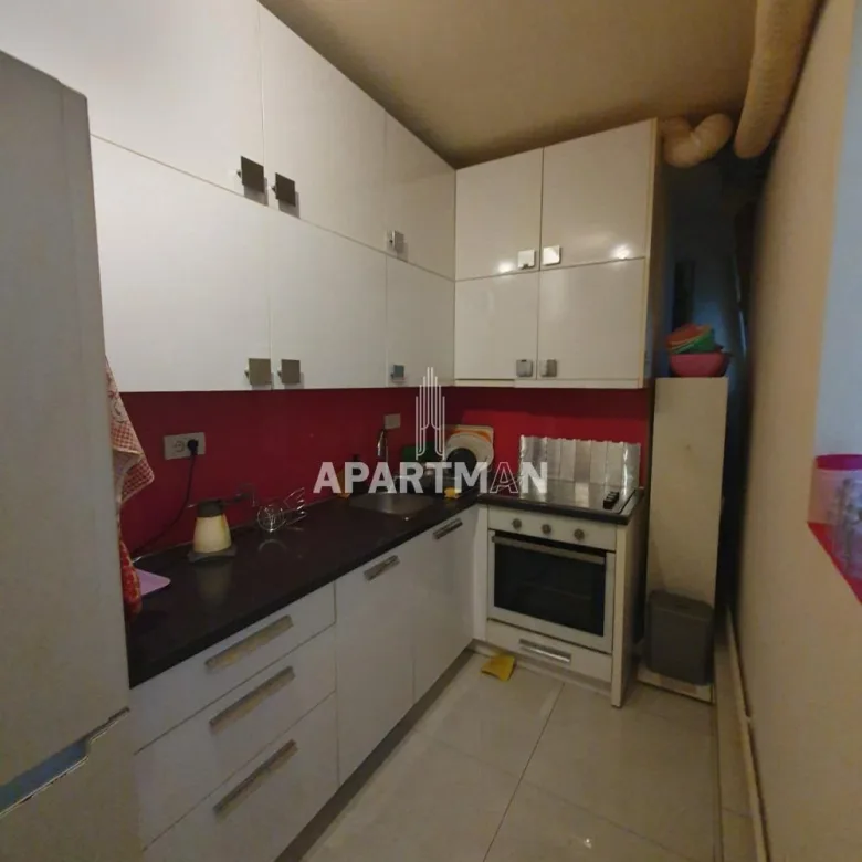 Stan Prodaja Beograd Centar (Vračar) 76 m2