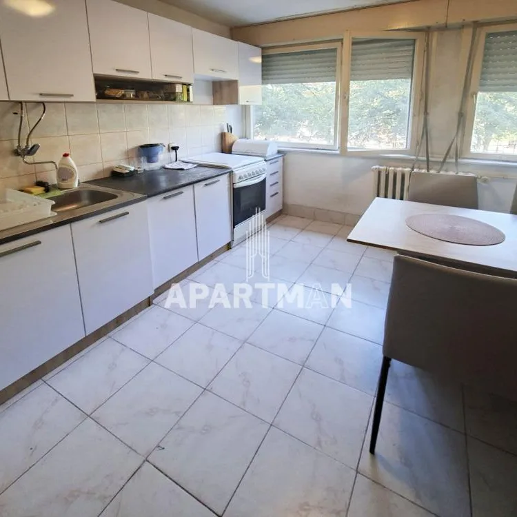 Stan Prodaja Beograd Blok 38 83 m2