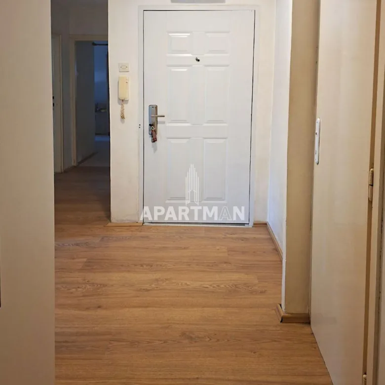 Stan Prodaja Beograd Blok 38 83 m2
