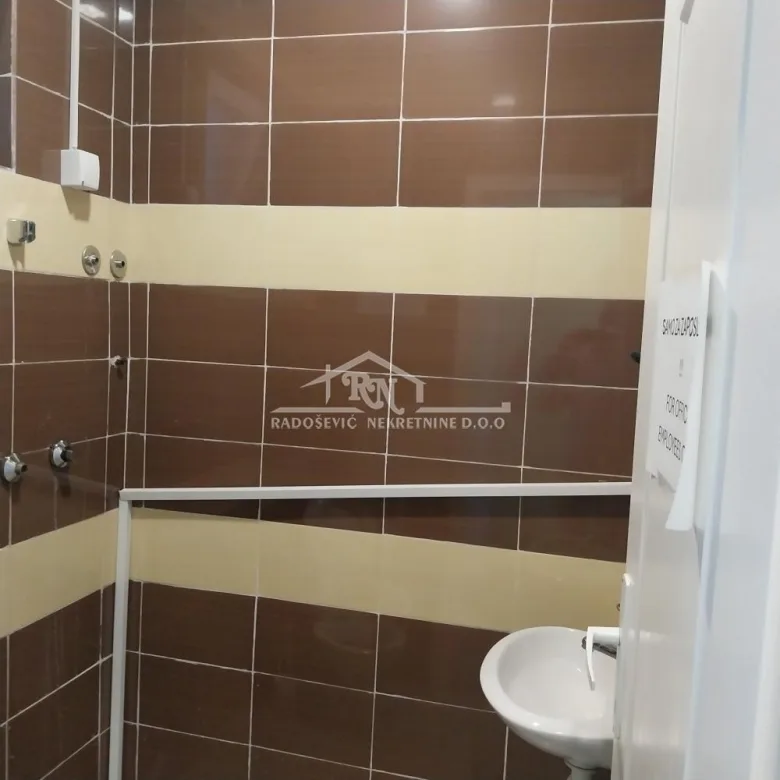 Lokal Izdavanje Beograd Čukarička Padina 51 m2