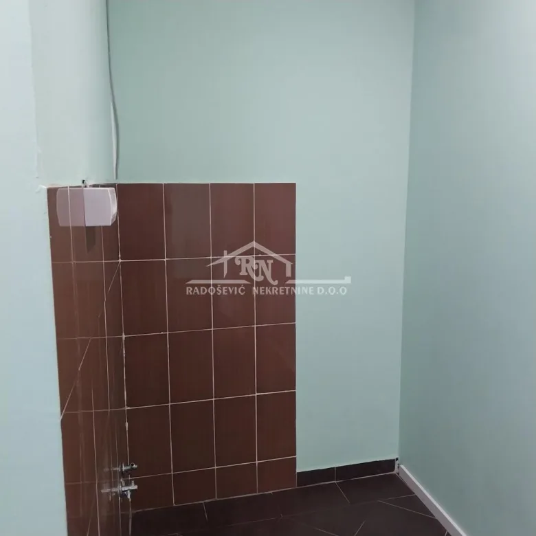 Lokal Izdavanje Beograd Čukarička Padina 51 m2