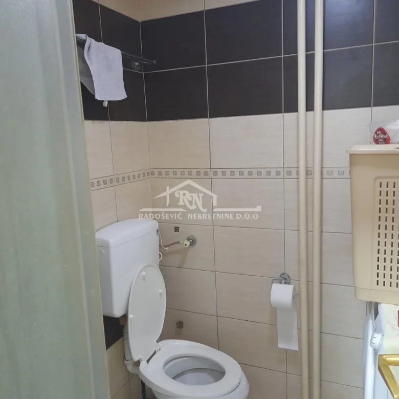Dvosoban stan za izdavanje, Petlovo Brdo, Beograd, 30m², 300 €/mes