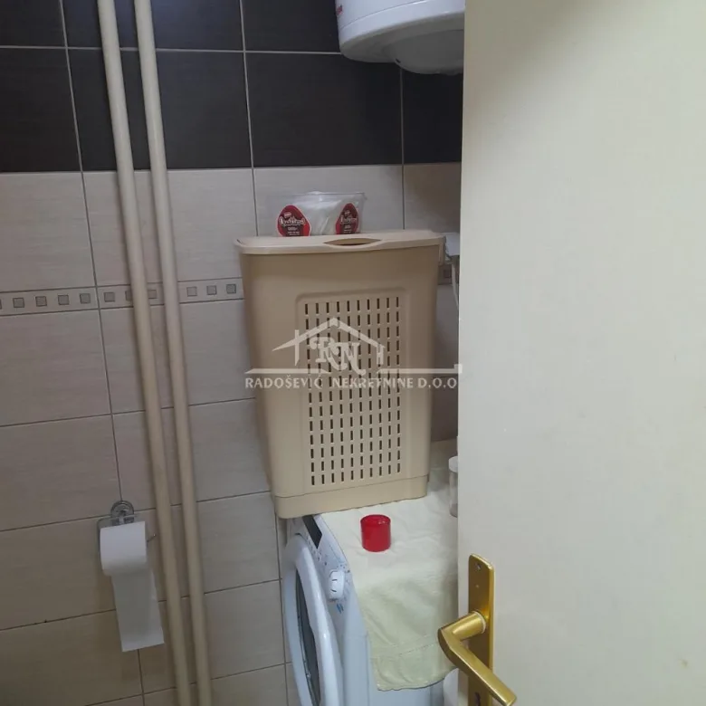 Stan Izdavanje Beograd Petlovo Brdo 30 m2