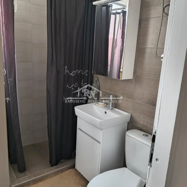 Stan Prodaja Beograd Batajnica 85 m2