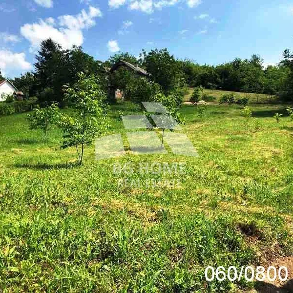 Plac Prodaja Inđija  0 m2