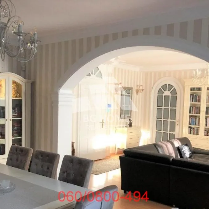 Kuća Prodaja Beograd Banovo Brdo 364 m2