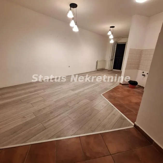Stan Prodaja Novi Sad  35 m2