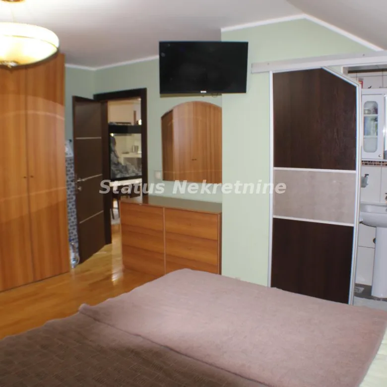 Lokal na prodaju, Beočin, 613m², 410.000 €